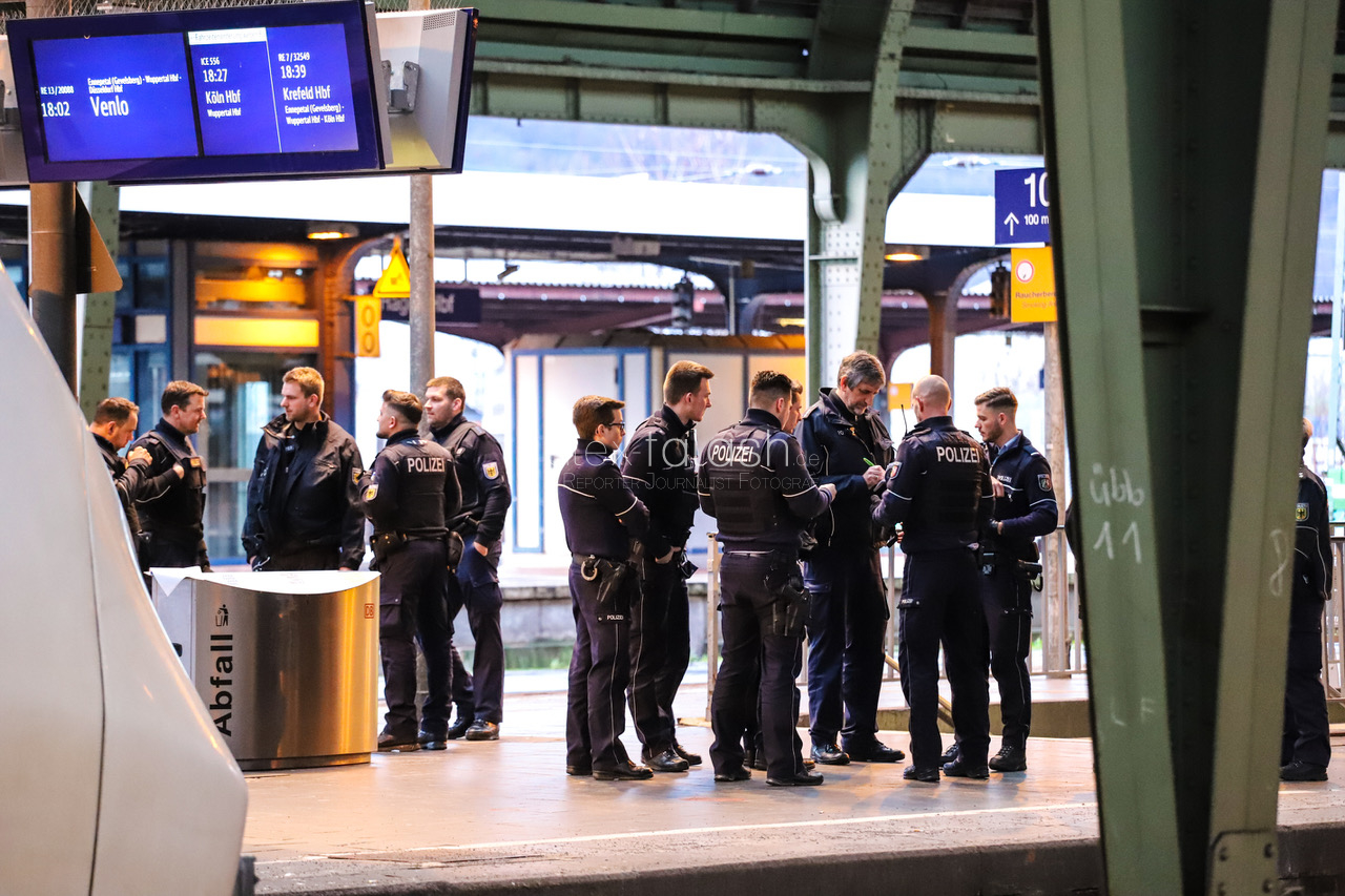 Coronavirus-Verdacht am Hagener Hauptbahnhof – Bundespolizei verteilt Aussteigekarten
